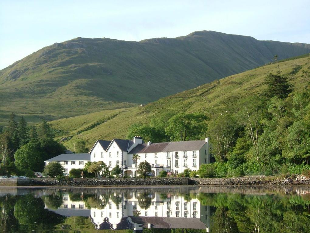Leenane Hotel Leenaun Kültér fotó